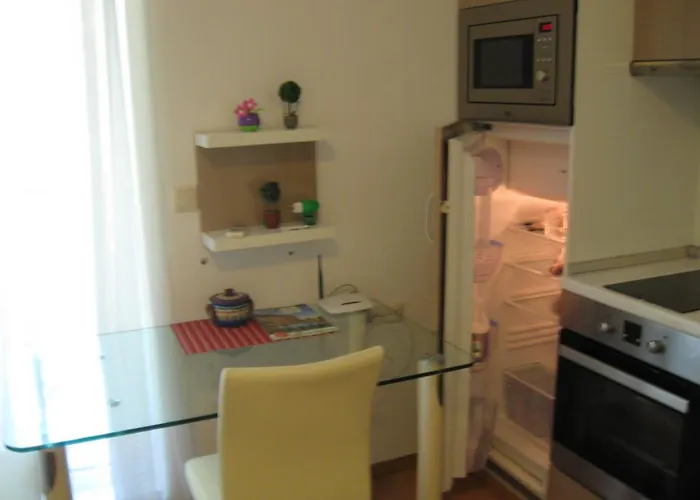 Aphrodite Roce Napospart